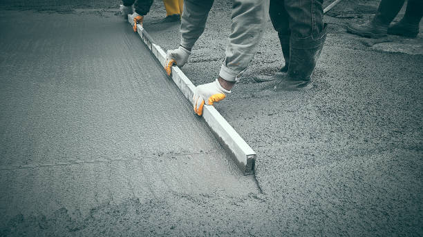 Best Driveways & Floors  in Bridgeport, CT